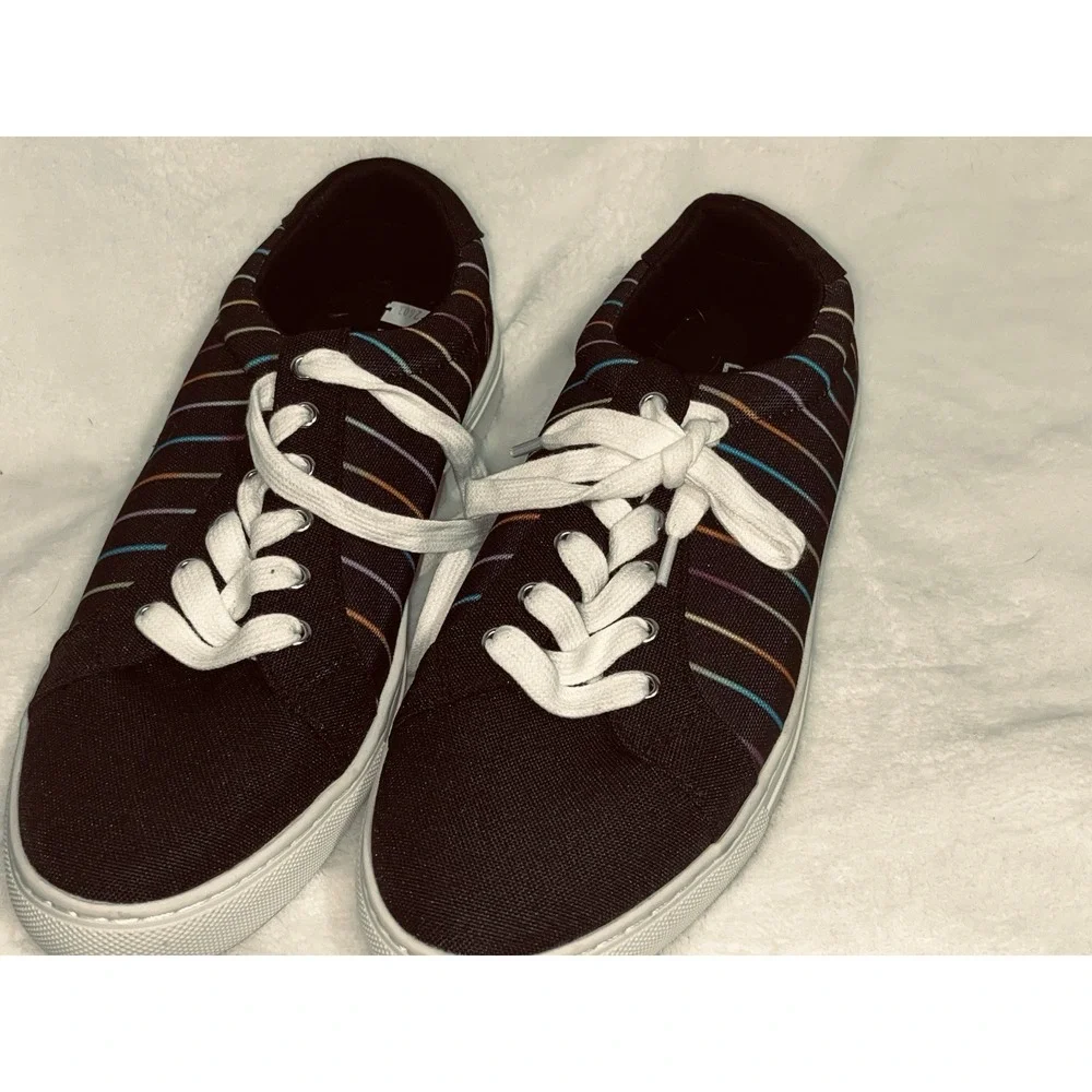 BP Quinn Pride Gender‑Inclusive Sneakers – Men's 6 / Women's 8 – NWOB